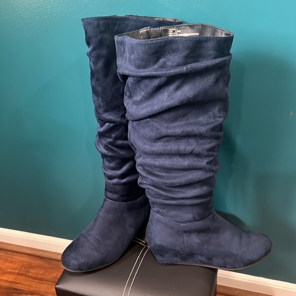 Like New - Royal Blue Wedge boot - Picture 3 of 3
